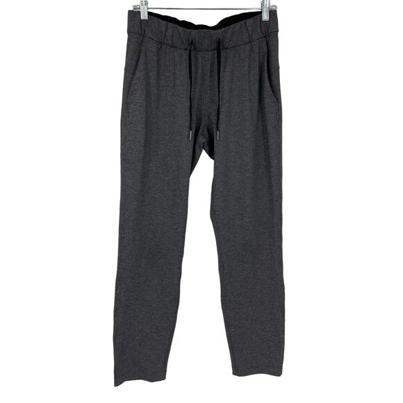 Lululemon On The Fly Woven 27" Size 6 in Heathered Black - Picture 1 of 8